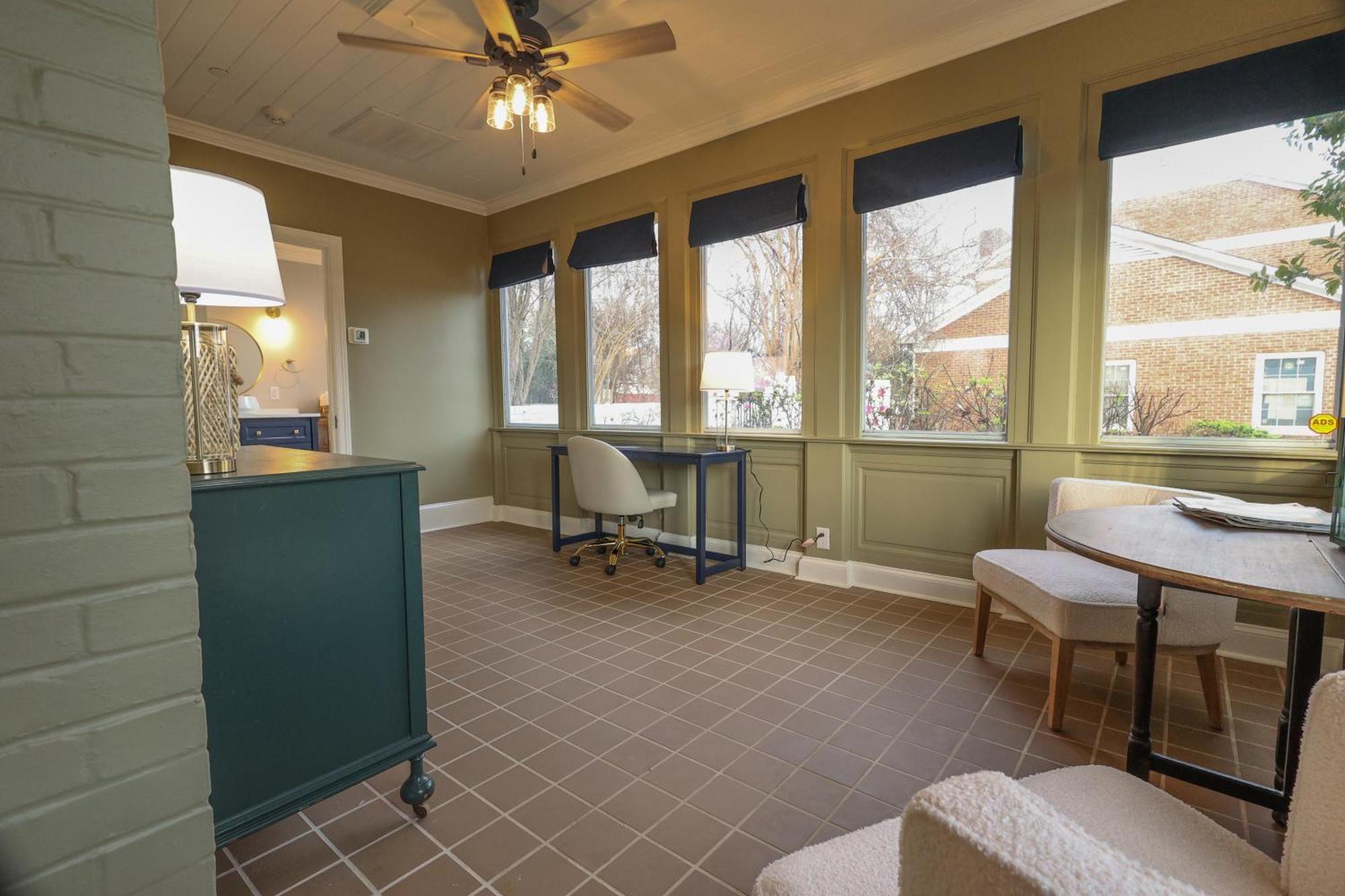 Wood Manor Guest House Tuscaloosa Esterno foto